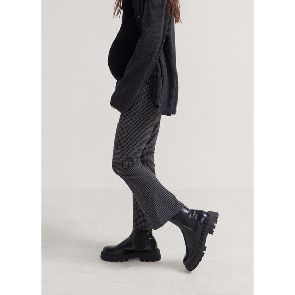 Hatch | The Ultimate Before, During, & After Crop Flare Pants - Picture 2 of 6